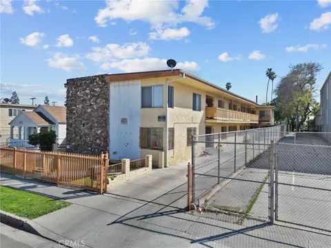 1036 W 95th, Los Angeles, CA 90044