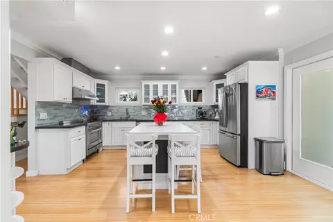 Kitchen - 1510 E Maple Ave, El Segundo, CA 90245 photo 2 of 5