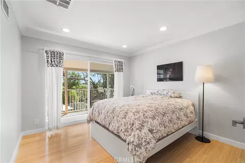 Bedroom - 1510 E Maple Ave, El Segundo, CA 90245 photo 4 of 5