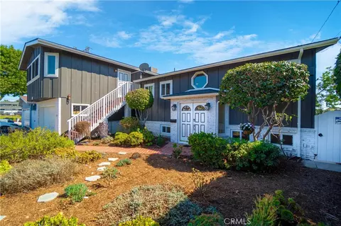 Exterior - 1510 E Maple Ave, El Segundo, CA 90245 photo 1 of 10