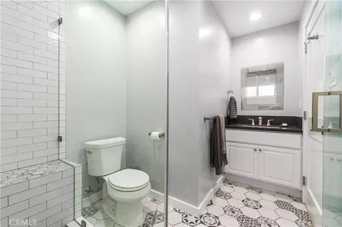 Bath - 1510 E Maple Ave, El Segundo, CA 90245 photo 2 of 5