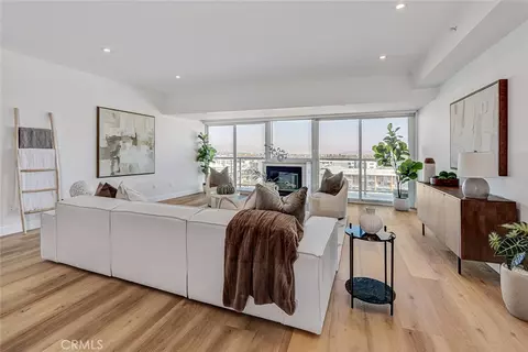 13600 Marina Pointe Dr #905, Marina Del Rey, CA 90292