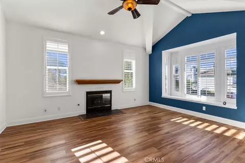 Living - 2108 Jeremy Pl, Escondido, CA 92027 photo 2 of 6
