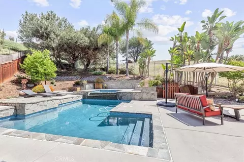 Exterior - 2108 Jeremy Pl, Escondido, CA 92027 photo 2 of 6
