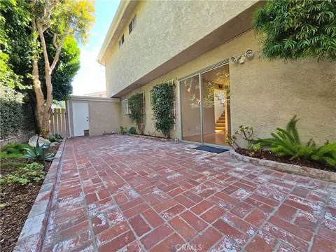 Exterior - 2213 Pullman Ln #1, Redondo Beach, CA 90278 photo 4 of 21