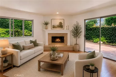 Living - 2213 Pullman Ln #1, Redondo Beach, CA 90278 photo 3 of 10