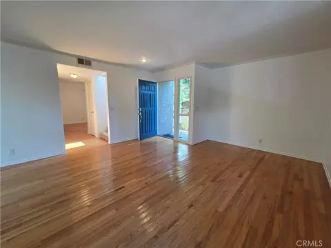 Living - 2213 Pullman Ln #1, Redondo Beach, CA 90278 photo 6 of 10