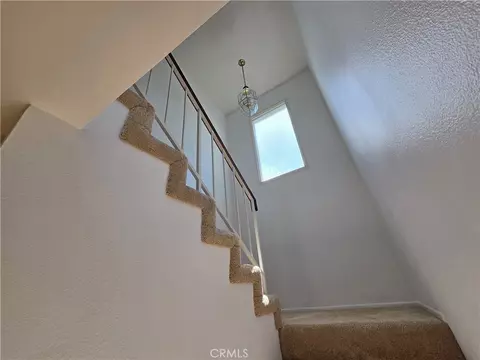 Entry Way - 2213 Pullman Ln #1, Redondo Beach, CA 90278 photo 3 of 3