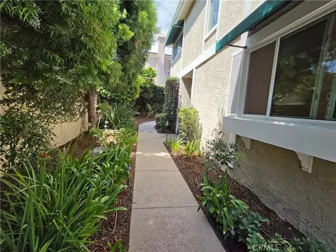 Exterior - 2213 Pullman Ln #1, Redondo Beach, CA 90278 photo 2 of 21