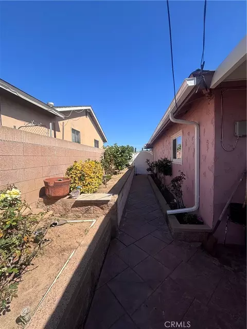 19221 Scobey Ave, Carson, CA 90746 photo 8