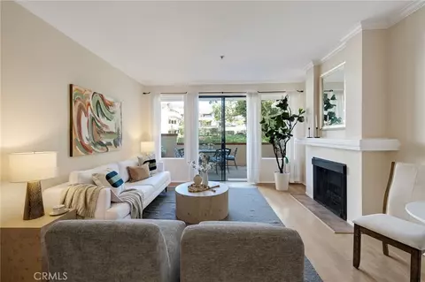 2571 Plaza Del Amo #109, Torrance, CA 90503