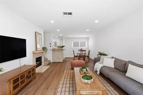 1747 Barry Ave #106, Los Angeles, CA 90025