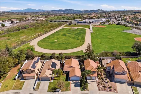 View/Area - 44462 Cayenne Trl, Temecula, CA 92592 photo 4 of 6