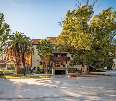 1825 N Gramercy Pl, Los Angeles, CA 90028