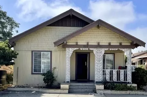 910 E 19th St, Long Beach, CA 90806
