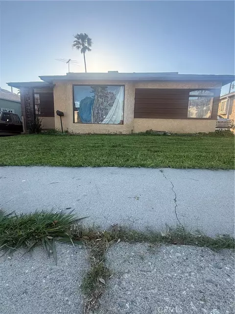 8315 West Blvd, Inglewood, CA 90305