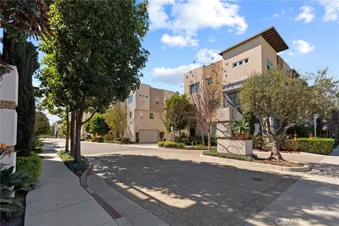 5762 Acacia, Lakewood, CA 90712