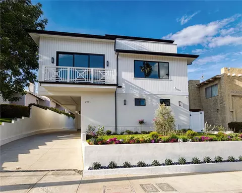2111 Clark #B, Redondo Beach, CA 90278