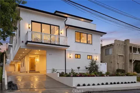 2111 Clark #B, Redondo Beach, CA 90278