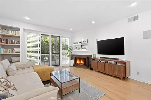 943 14th St #101, Santa Monica, CA 90403