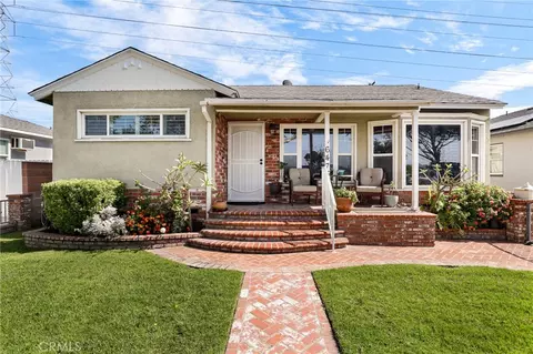 6475 Turnergrove Dr, Lakewood, CA 90713