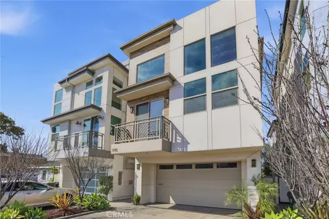 1745 Spreckels Ln, Redondo Beach, CA 90278