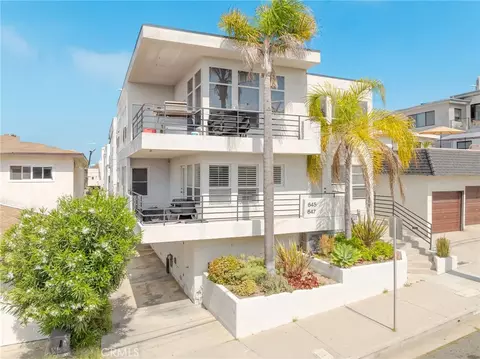 647 1st Pl, Hermosa Beach, CA 90254