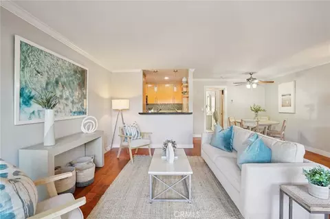 641 S Prospect Ave #103, Redondo Beach, CA 90277