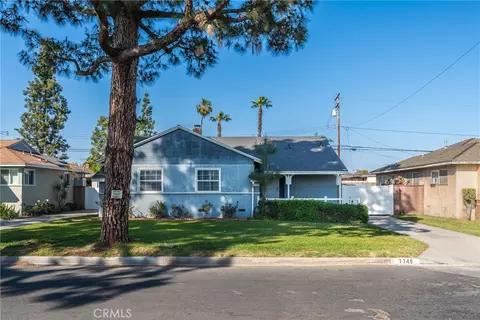 7745 Coolgrove Dr, Downey, CA 90240