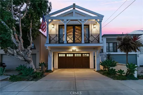 557 3rd St, Hermosa Beach, CA 90254