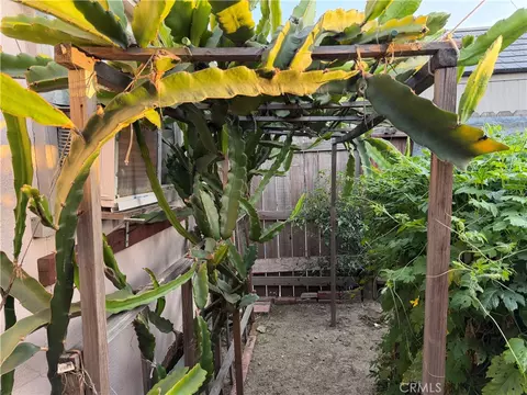 Exterior - 1454 E 215th St, Carson, CA 90745 photo 8 of 13