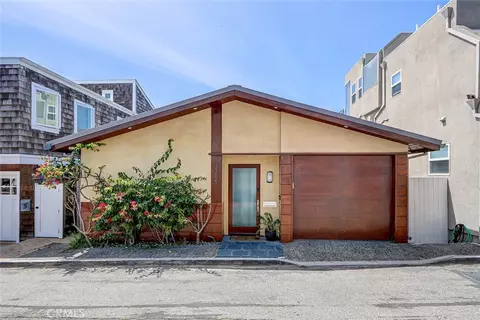 3205 Bayview Dr, Manhattan Beach, CA 90266