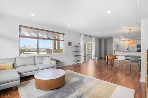 13024 Union Ave #401, Hawthorne, CA 90250