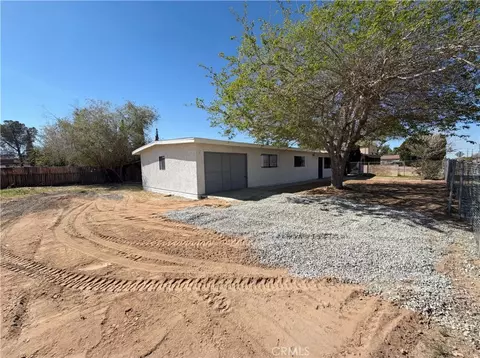 Exterior - 25509 Jasper, Barstow, CA 92311 photo 8 of 9