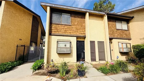 12750 Centralia #130, Lakewood, CA 90715