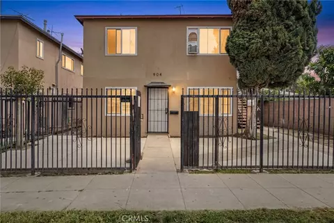 904 S Bullis Rd, Compton, CA 90221
