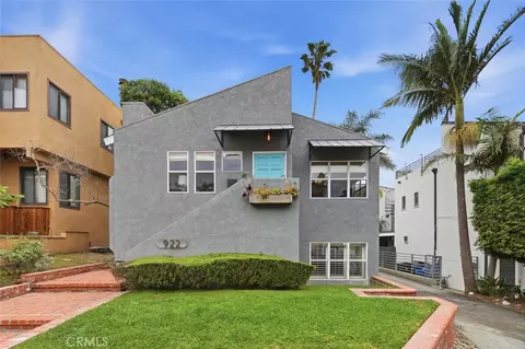 922 15th Pl, Hermosa Beach, CA 90254