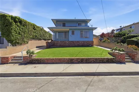 841 W 25th St, San Pedro, CA 90731