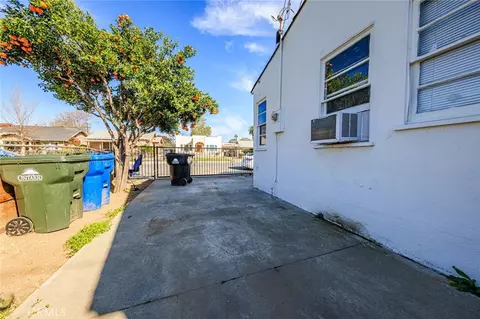620 W D, Ontario, CA 91762 photo 4