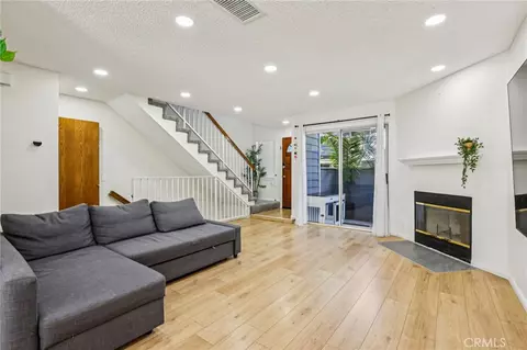 26127 Frampton Ave #E, Harbor City, CA 90710