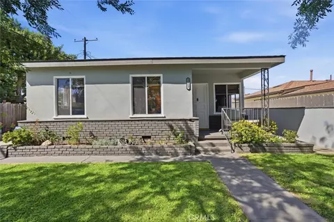 1513 W 211th St, Torrance, CA 90501