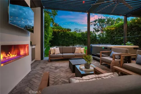 1852 6th, Manhattan Beach, CA 90266
