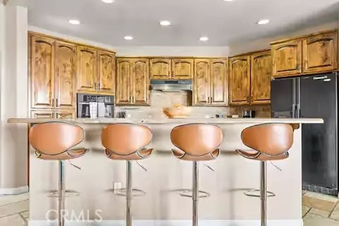 Kitchen - 62398 Cope Ln, Joshua Tree, CA 92252 photo 3 of 5