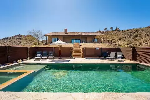 Exterior - 62398 Cope Ln, Joshua Tree, CA 92252 photo 4 of 9