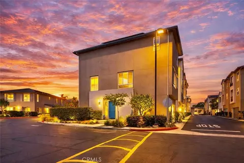 12027 Acadia Ct, Hawthorne, CA 90250