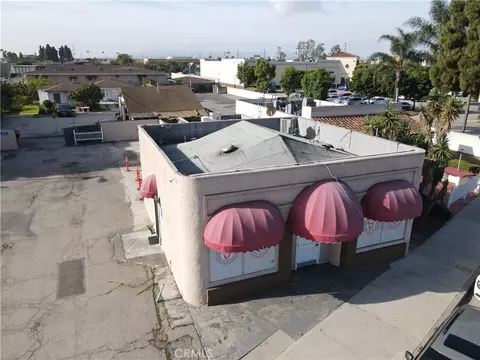 1716 W Redondo Bch, Gardena, CA 90247