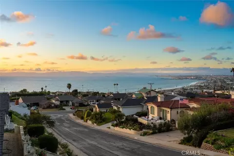 420 Via Malaga, Redondo Beach, CA 90277