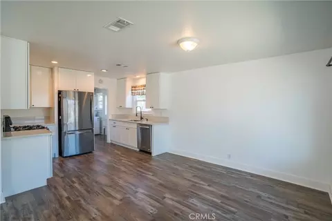 Living - 912 E Commonwealth, Fullerton, CA 92831 photo 3 of 9