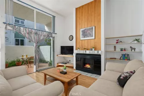 4916 Mcconnell Ave, Los Angeles, CA 90066
