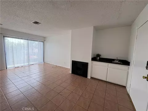 9047 Langdon Ave #38, North Hills, CA 91343